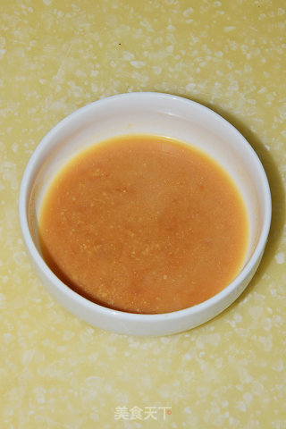 【裙带味噌汤】--冬季里最温暖的一碗汤的做法步骤：2