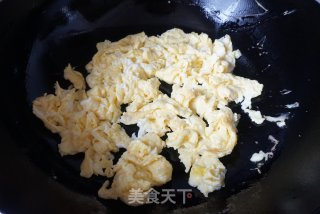 【天津】鲜虾鸡蛋卷饼的做法步骤：12