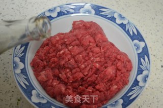 酸汤牛肉水饺的做法步骤：7