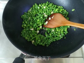 豆角虾仁炒饭的做法步骤：5
