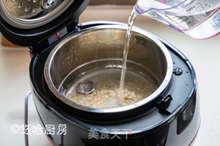 藜麦鲍鱼粥的做法步骤：2