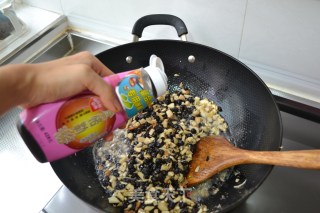 酱料自己做-【杏鲍菇豆豉酱】的做法步骤：9