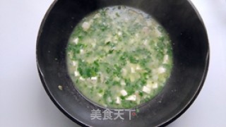 荠菜虾仁豆腐羹的做法步骤：9