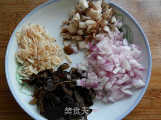 虾皮蛋松焖豆腐的做法步骤：2