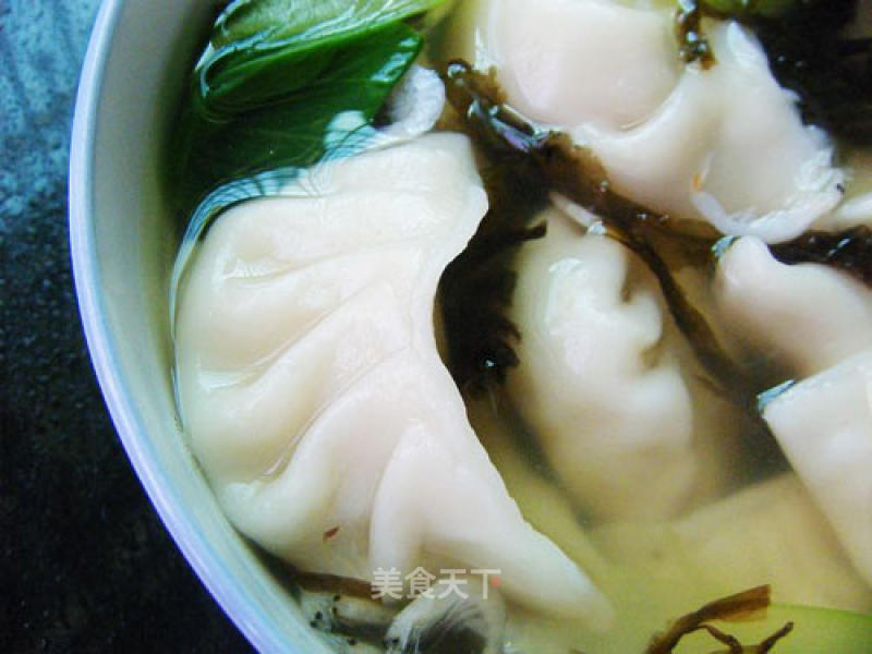 圆白菜鲜肉紫菜水饺的做法