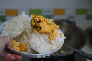 虾仁咖喱炒饭的做法步骤：5