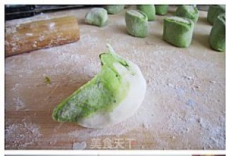翡翠白菜蒸饺的做法步骤：17