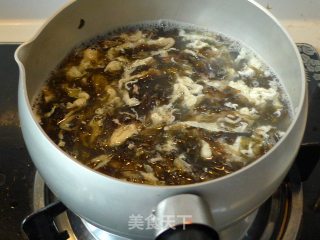 紫菜虾皮鸡蛋汤的做法步骤：7