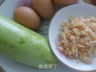 西葫芦鸡蛋饺子的做法步骤：2