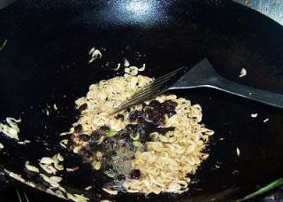 虾皮豆豉西葫芦的做法步骤：3