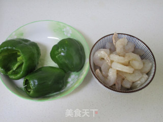 虾滑酿青椒的做法步骤：1