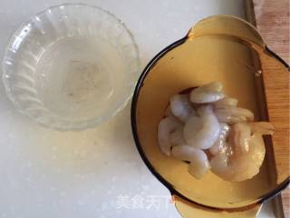 韭菜虾仁炒蛋的做法步骤：2