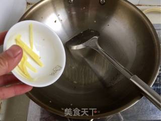 韭菜虾仁炒蛋的做法步骤：11