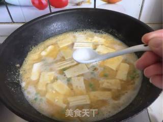 蛋黄虾仁豆腐的做法步骤：12
