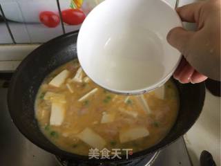 蛋黄虾仁豆腐的做法步骤：15
