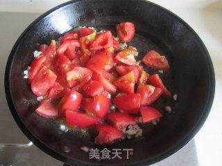 番茄炒虾仁的做法步骤：8