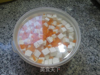 虾皮胡萝卜拌老豆腐的做法步骤：4