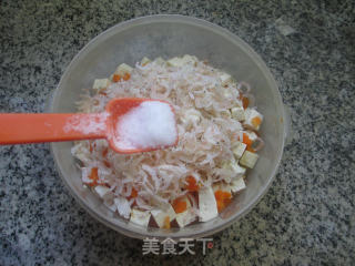 虾皮胡萝卜拌老豆腐的做法步骤：7