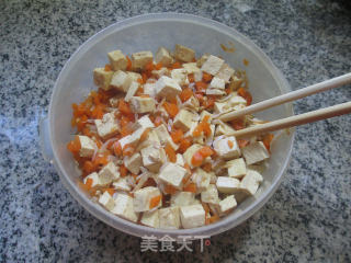 虾皮胡萝卜拌老豆腐的做法步骤：10