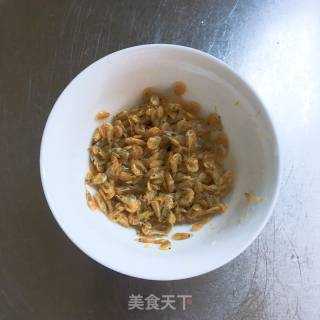 黄瓜木耳虾皮汤的做法步骤：3