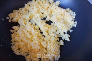 【天津】虾仁蛋炒饭的做法步骤：6
