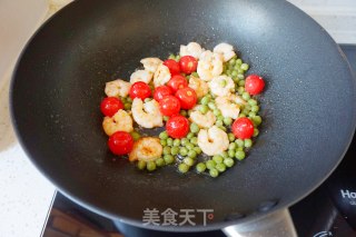 【天津】虾仁蛋炒饭的做法步骤：8