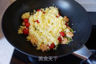 【天津】虾仁蛋炒饭的做法步骤：9