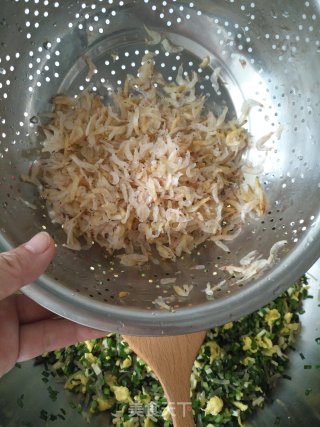 韭菜鸡蛋全麦蒸饺的做法步骤：8