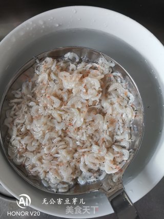 韭菜鸡蛋虾皮水煎包的做法步骤：9