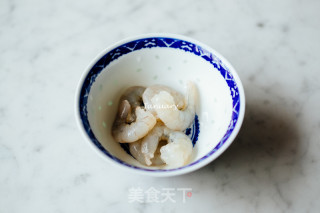 【上海】虾仁水蒸蛋的做法步骤：1