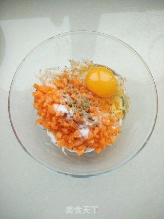 香炸虾皮萝卜丸的做法步骤：4