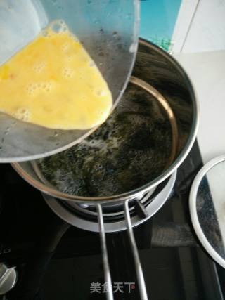 紫菜蛋汤的做法步骤：4