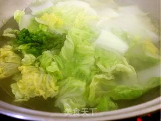 白菜紫菜汤的做法步骤：1