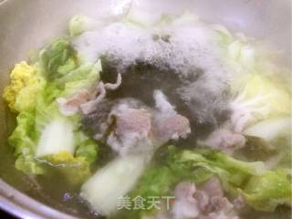 白菜紫菜汤的做法步骤：2