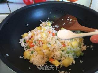 #ACA烘焙明星大赛#凤梨虾仁焗饭的做法步骤：6