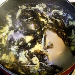 紫菜鸡蛋汤的做法步骤：4
