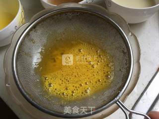 豆浆海参虾仁炖蛋的做法步骤：3