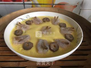 豆浆海参虾仁炖蛋的做法步骤：9