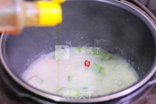 虾仁香菇粥的做法步骤：7
