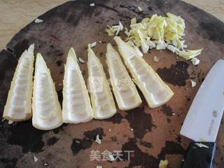 翡翠虾滑醸竹笋的做法步骤：3