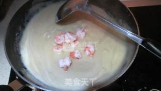 法式浓汤----鲜虾薯泥汤的做法步骤：9