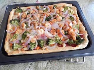 蔬菜虾仁披萨的做法步骤：11