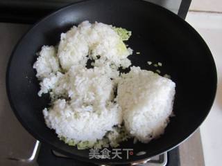 彩椒虾仁炒饭的做法步骤：9