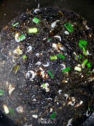 紫菜虾皮蛋花汤的做法步骤：8