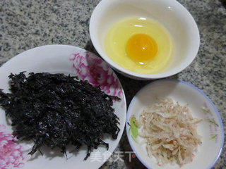 虾皮紫菜蛋花汤的做法步骤：1