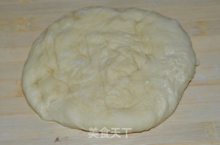 平底锅版培根海鲜披萨的做法步骤：9
