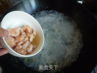 虾仁粉丝萝卜汤的做法步骤：9