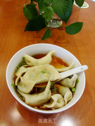 荠菜笋尖猪肉饺的做法步骤：17