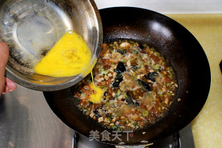 芸豆海鲜打卤面的做法步骤：12