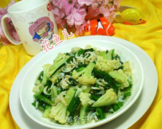 韭菜虾皮炒花菜的做法步骤：8
